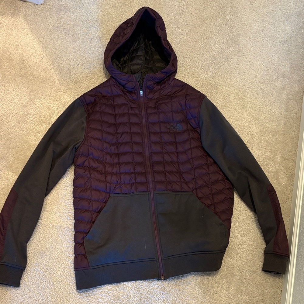 The North Face Hooded Quilted Jacket - Plum and Black